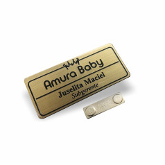 Crachá em metal nobre com verniz especial Personalizado