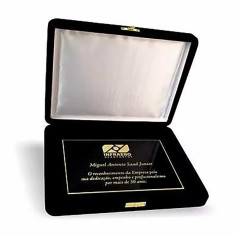 Placa em Metal Nobre para Brindes com Logo