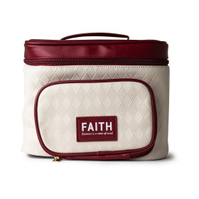 Nécessaire em couro sintético com logotipo